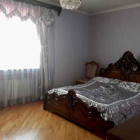Doctor'S House Hotel Gyumri Ngoại thất bức ảnh